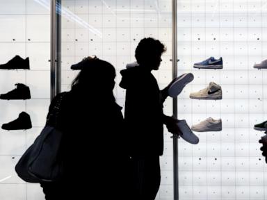 extra-people-are-anticipated-to-aquire-now-pay-later-for-the-vacations-analysts-see-a-rising-risk.jpg Extra People are anticipated to ‘aquire now, pay later’ for the vacations. Analysts see a rising risk